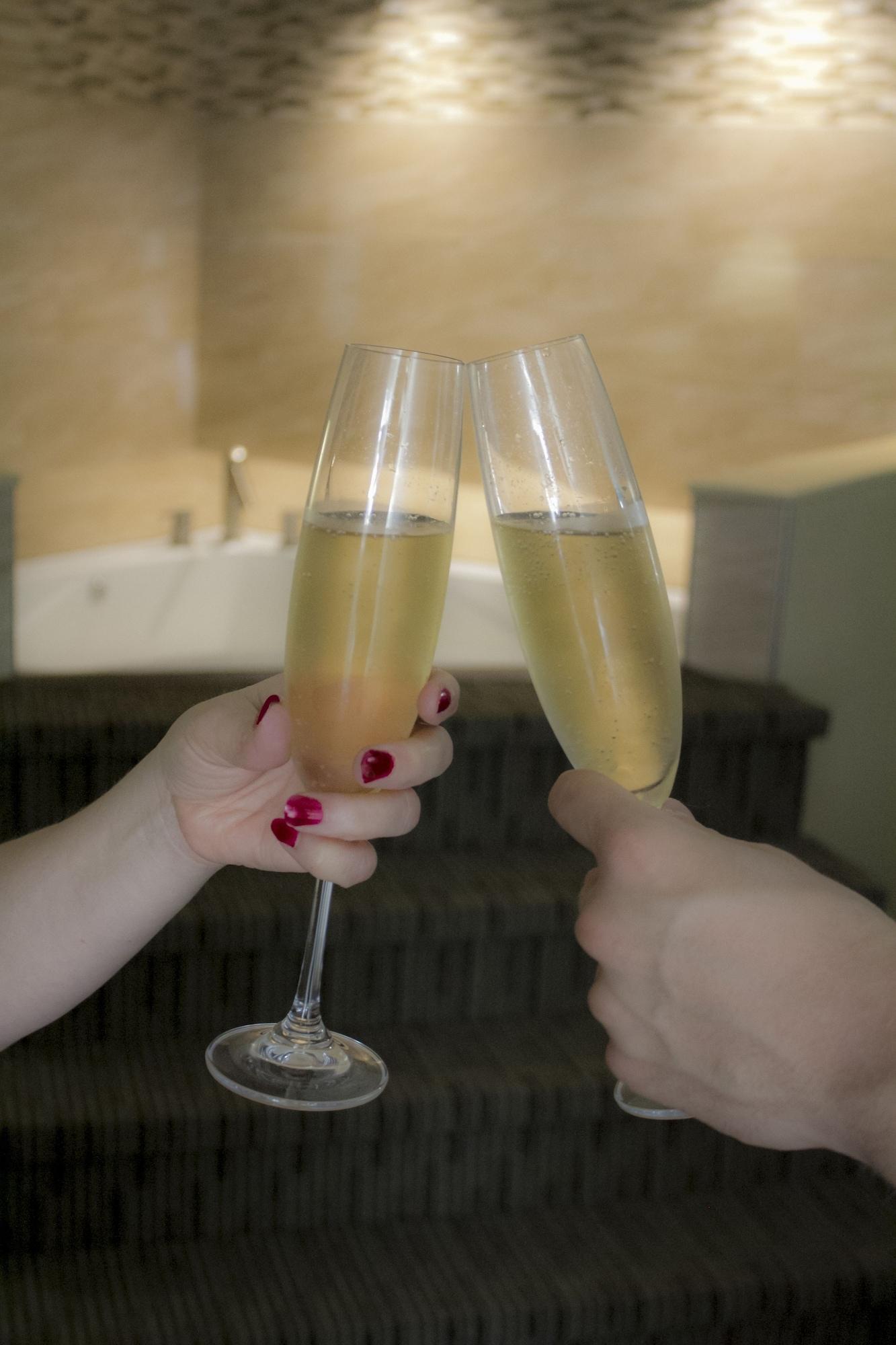 Best Western Plus Платсбърг Екстериор снимка